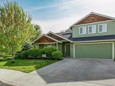 1290 NW 20th St, Redmond, OR, 97756
