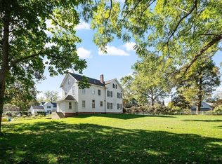 25 Fairhaven Rd, Concord, MA 01742