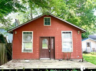 811 S Roosevelt St, Silver Lake, IN 46982