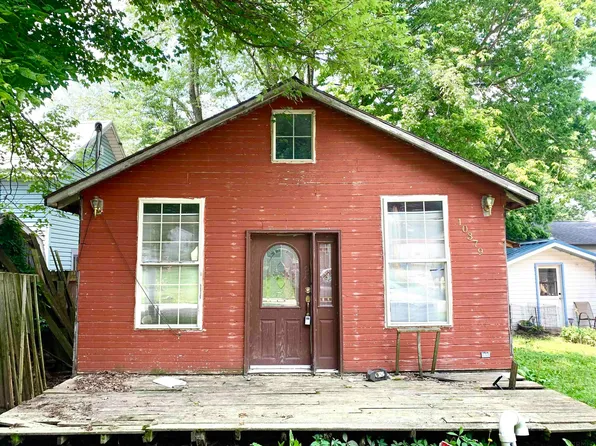 811 S Roosevelt St, Silver Lake, IN 46982