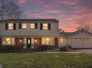 13109 Poplar Tree Rd, Fairfax, VA 22033