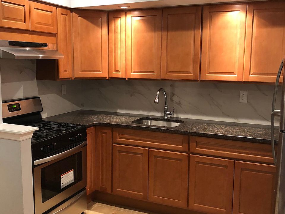 1st image of 3123 Tiemann Ave