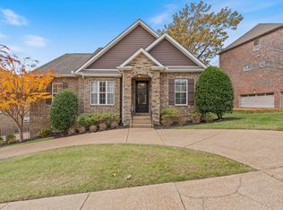 561 Summit Oaks Ct, Nashville, TN 37221