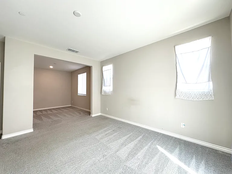 33845 Flood St — Photo 30