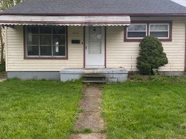 1552 E Granet Ave, Hazel Park, MI 48030