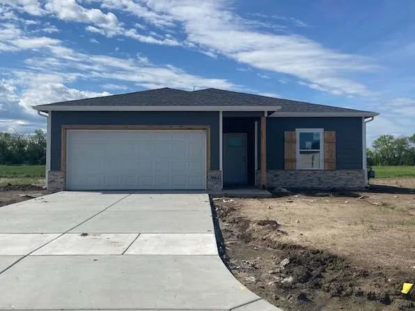 3661 E Hollandale St, Derby, KS 67037