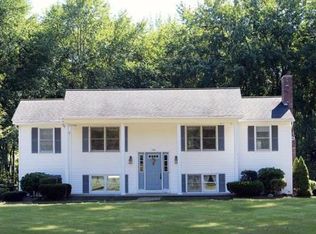 190 Edgewood Rd, West Springfield, MA 01089