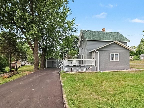 3rd image of 333 2nd Ave NW