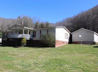 14424 Holbrook Chapel Rd, Coeburn, VA 24230