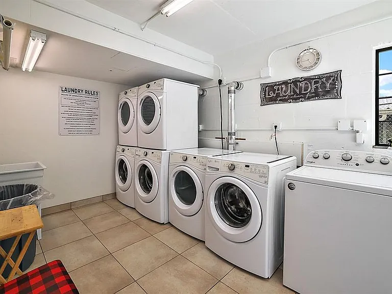 101 N Grandview St #203 — Photo 38