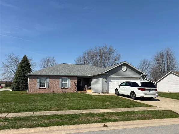 216 Dryer Dr, Dayton, IN 47941