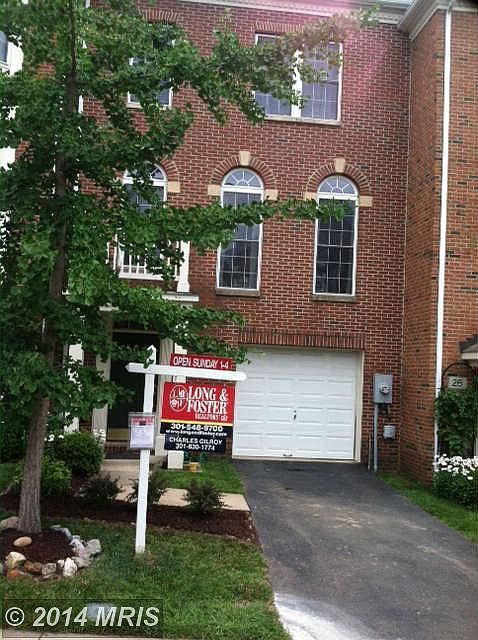 1st image of 24 Waddington Ct