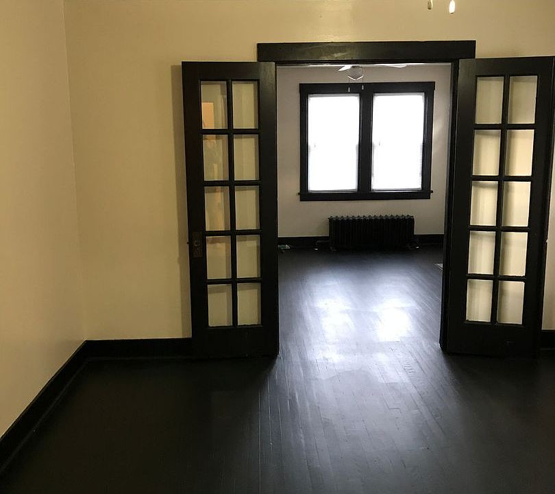 1st image of 427 Hays Ave #3