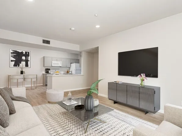 24909 Madison Ave Unit 812, Murrieta, CA 92562