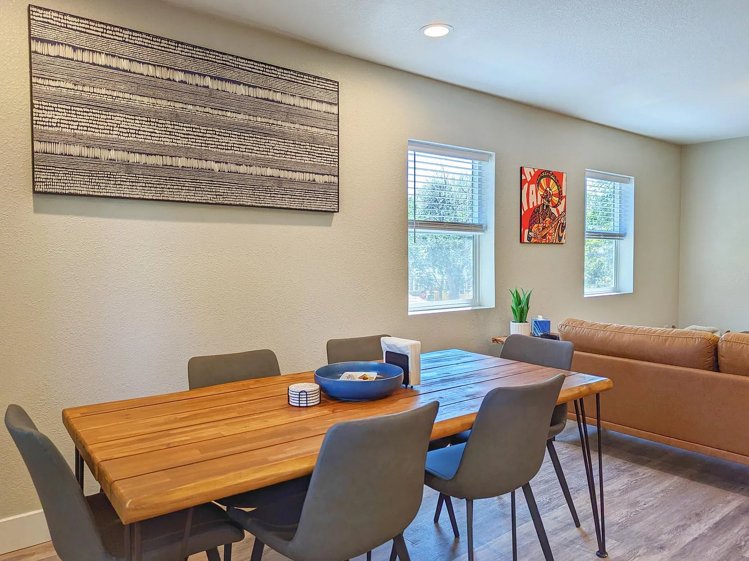2 bed, 1000 sqft, $2,150 — Photo 4