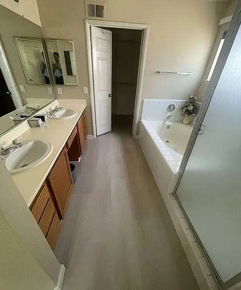 11144 Corsica Ct — Photo 21