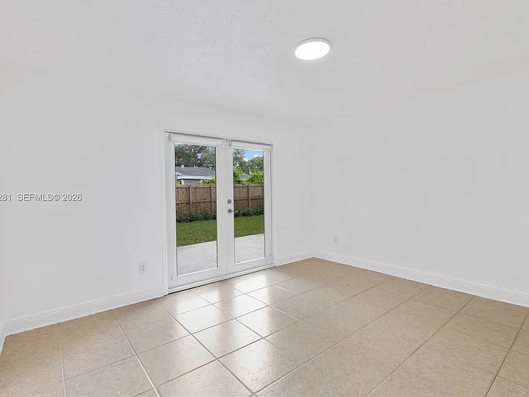 5770 SW 55th St — Photo 21