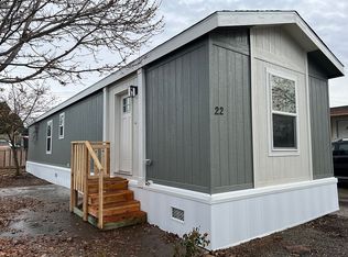 424 W Cherry Ln TRAILER 22, Meridian, ID 83642