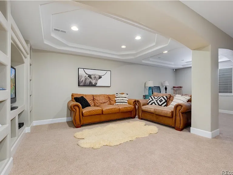 11387 Waldorf Ct — Photo 26