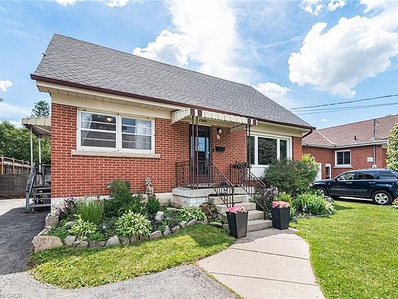 2nd image of 43 Wyngate Ave