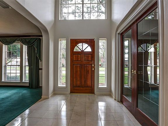 2nd image of 14710 Armitage Ln
