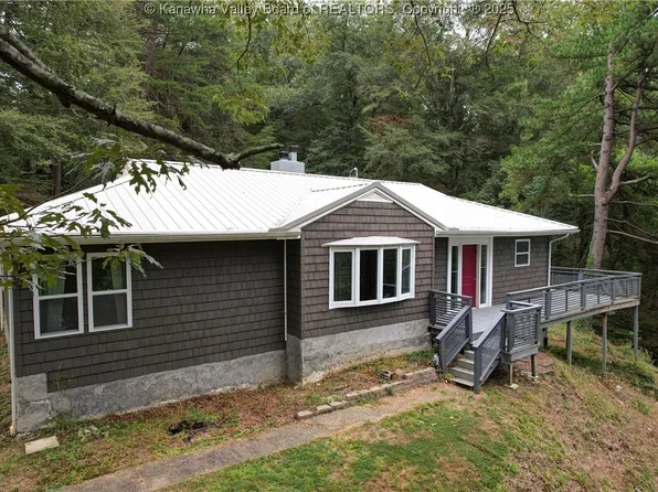 2604 Roselane Dr, Charleston, WV 25302