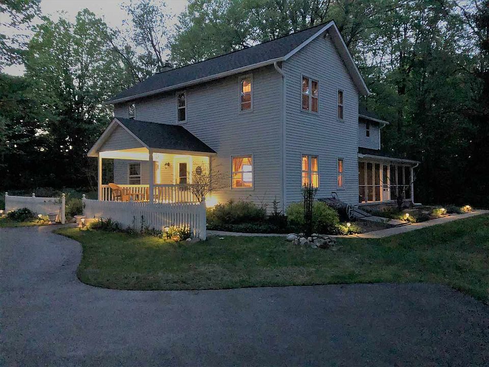 1st image of 7855 Darmon Pl