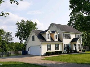 5018 Fox Run Rd, Buckner, KY 40010