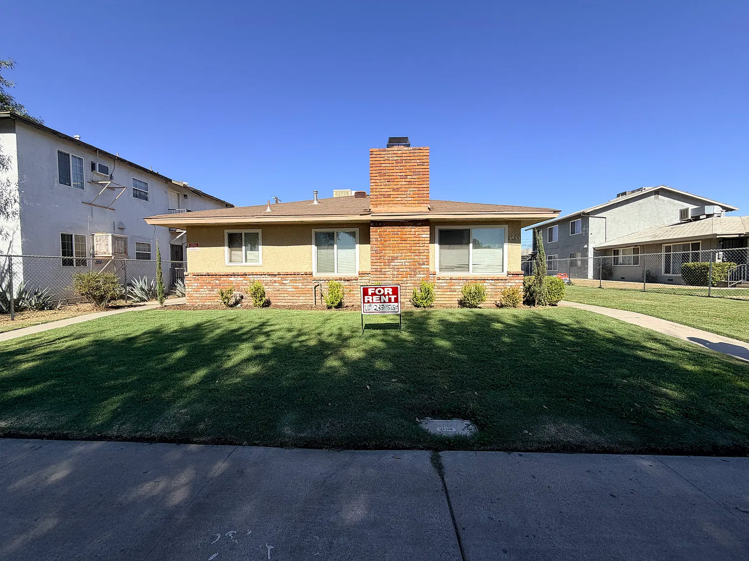1 bed, 800 sqft, $1,350 — Photo 1