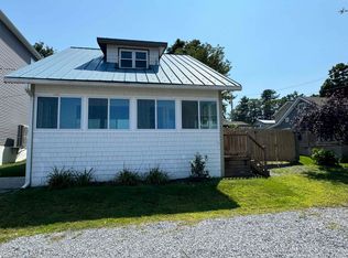 882 E Lakeshore Dr UNIT 15, Colchester, VT 05446