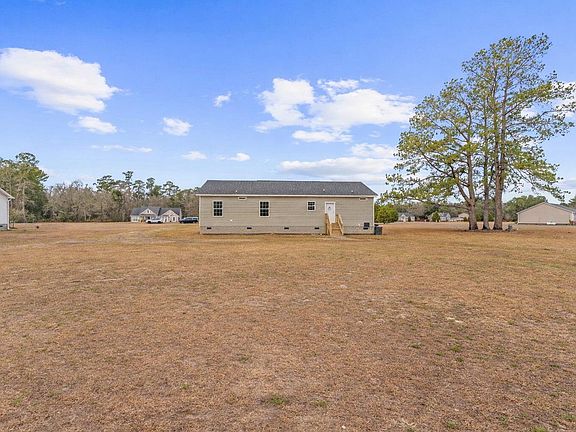 3rd image of 145 Hidden Hills Rd