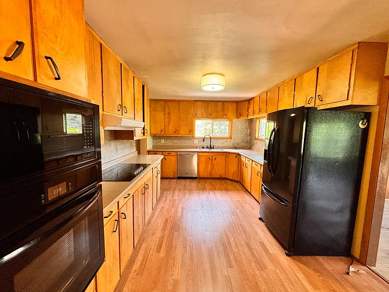 11283 Highway 133 — Photo 10