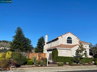 975 Rolling Woods Way, Concord, CA 94521
