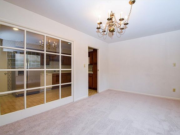 2nd image of 5260 Crossbow Cir Unit 1D