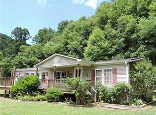 2245 Roaring Fork Rd, Mars Hill, NC 28754