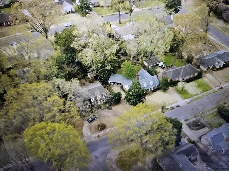 5483 Crescent Ln — Photo 37