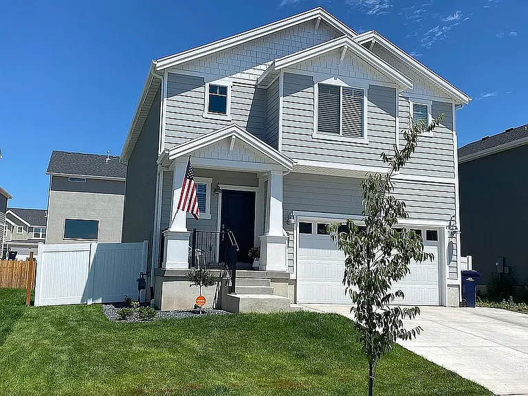 937 E Mecham Ave — Photo 1