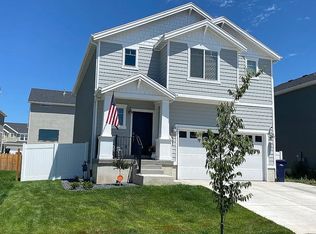 937 E Mecham Ave, Layton, UT 84041