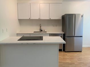 775 Marsh Rd #2, Menlo Park, CA 94025