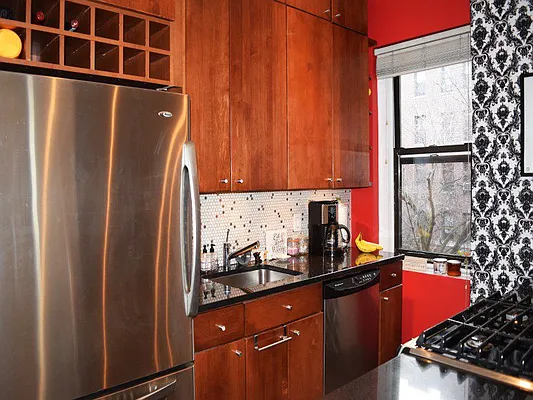 Rented by Sotheby's International Realty | media 29