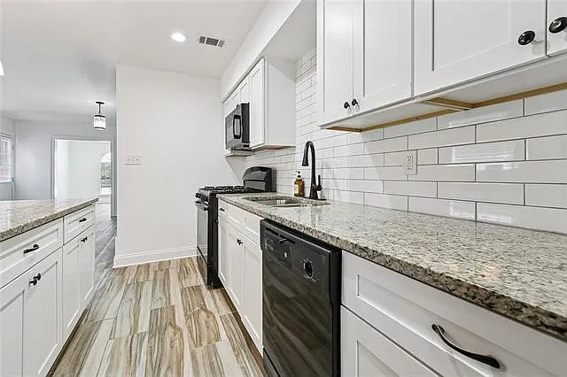 711 Calvert Ave — Photo 6