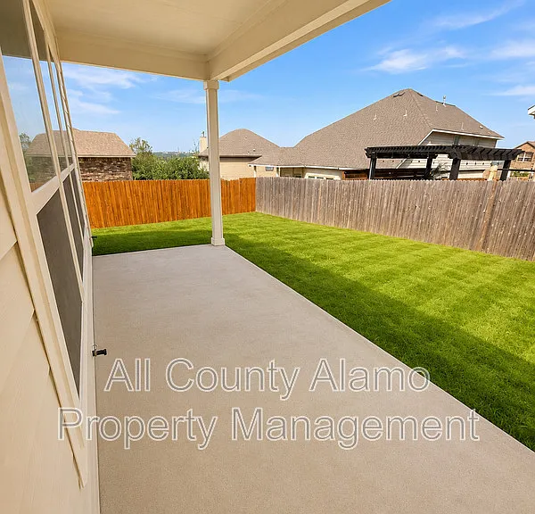 13710 Aria Cv — Photo 21