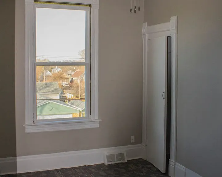 1618 Martha St — Photo 14