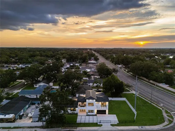 7901 N Greenwood Ave view 30
