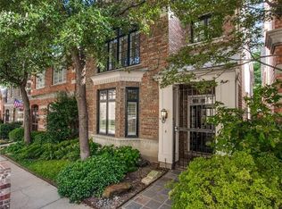 2919 Bookhout St, Dallas, TX 75201