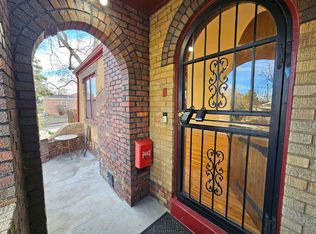1401 Roslyn St, Denver, CO 80220