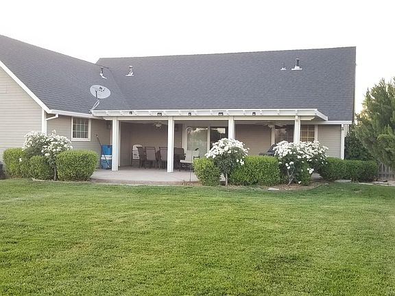 2nd image of 2133 Lurline Ave