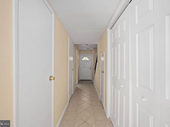 5th image of 14797 Tamarack Pl