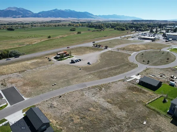 1 N 40th, Ennis, MT 59729