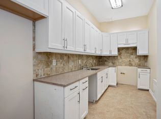 318 Lexington Ave #2, New York, NY 10016